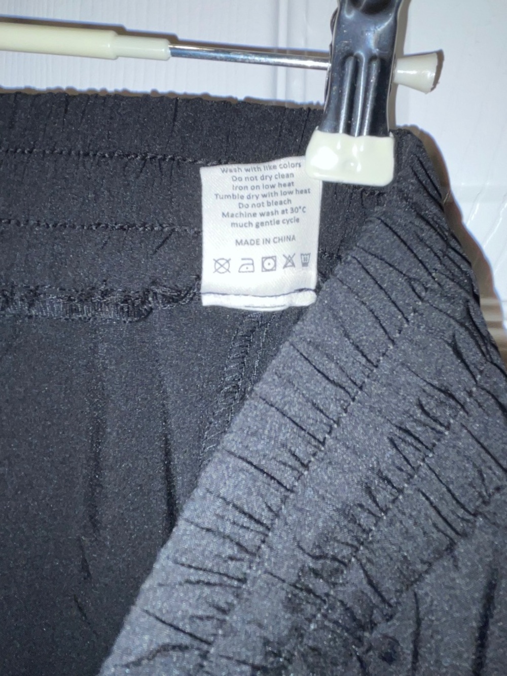 Black Large Lightweight Cargo Joggers with Knee & Ankle Bungees - Picture 8 of 9